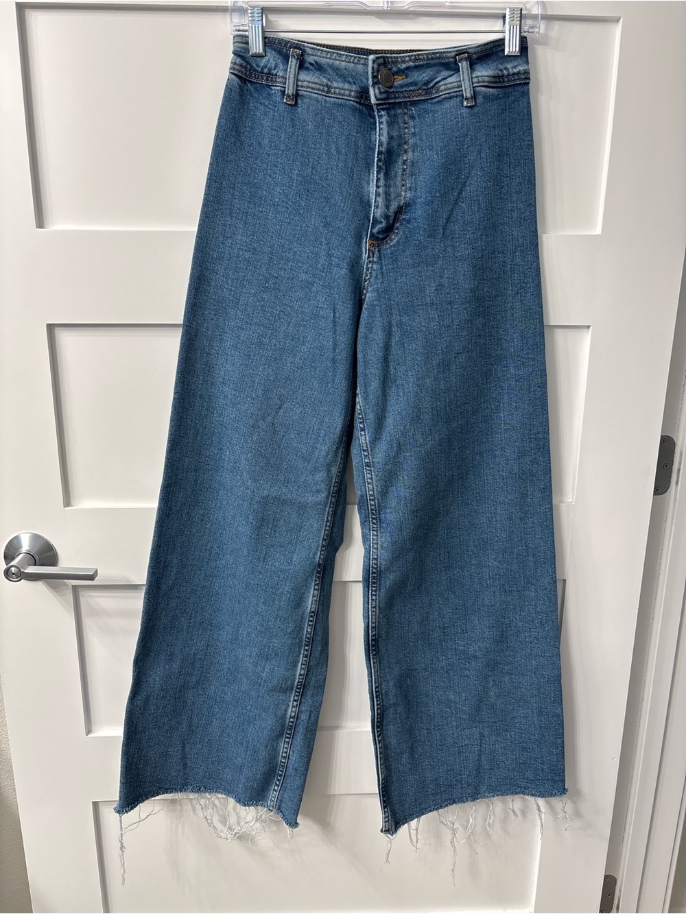 Zara Wide-Leg High-Rise Jeans in Blue Denim